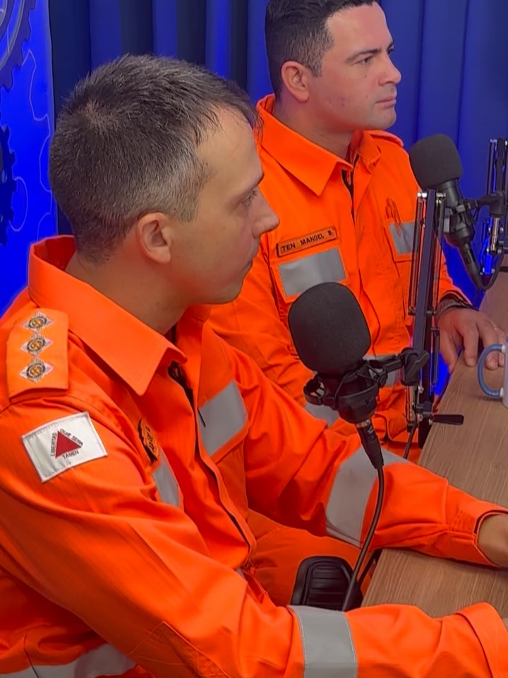 🎙️Podcast ENGENHARIA EM FOCO - episódio sobre Carros elétricos em edificações e a nova diretiva do CBMMG: gravação com o Corpo de Bombeiros de Minas Gerais. 🧑 